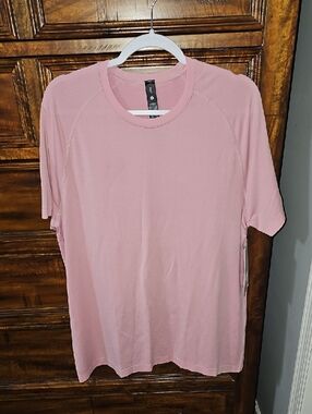 Lululemon Metal Vent Tech Short Sleeve, Sz X-Large!! Candy Cloud/Vapor!! Nwts!